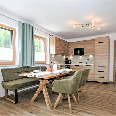 Gerlosstein Blick By Interhome Apartamento *