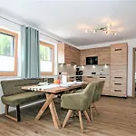 Gerlosstein Blick By Interhome Daire *